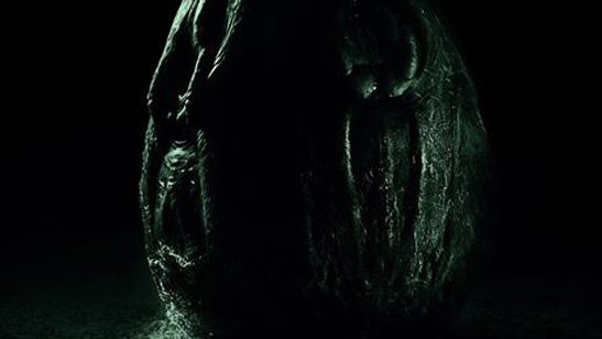 El nuevo póster de 'Alien: Covenant' te recomienda que te escondas