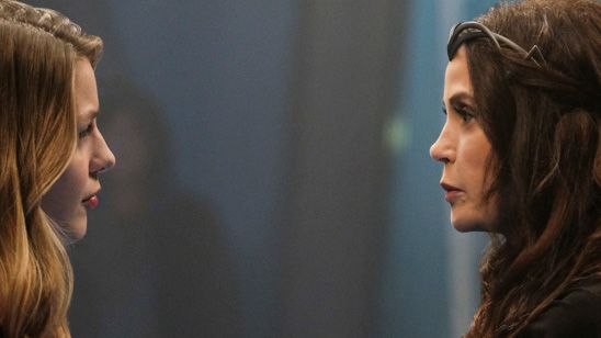 'Supergirl': Primeras imágenes de Teri Hatcher y Kevin Sorbo en la serie noticias imagen