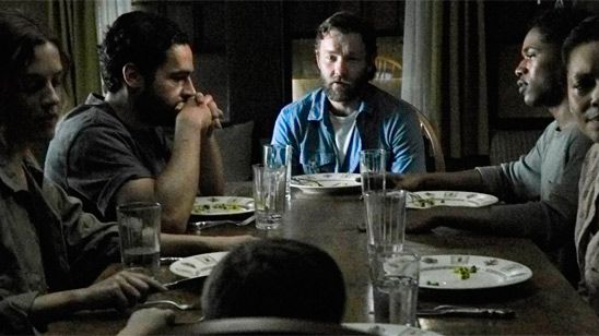 'Llega de noche': Nuevo (y enigmático) tráiler en castellano de la película de terror con Joel Edgerton noticias imagen