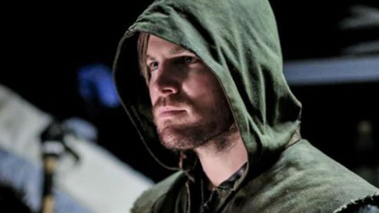 'Arrow': Stephen Amell confirma un regreso y da pistas sobre otro para la sexta temporada noticias imagen