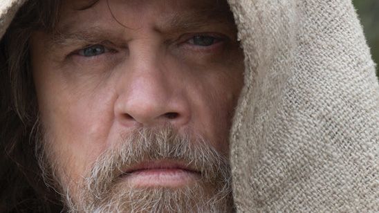 'Star Wars: Los últimos Jedi': Mark Hamill explica qué hizo a Luke Skywalker exiliarse noticias imagen