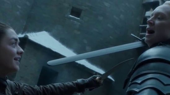 'Juego de tronos': Maisie Williams muestra sus habilidades con la espada en este nuevo vídeo detrás de las cámaras noticias imagen
