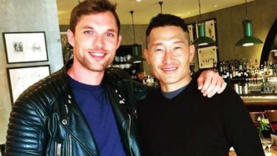 'Hellboy': Ed Skrein visita a Daniel Dae Kim durante el rodaje del 'reboot'  noticias imagen