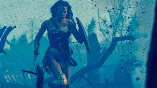 Kevin Feige cree que Warner Bros. ha encarrilado su Universo DC Comics noticias imagen