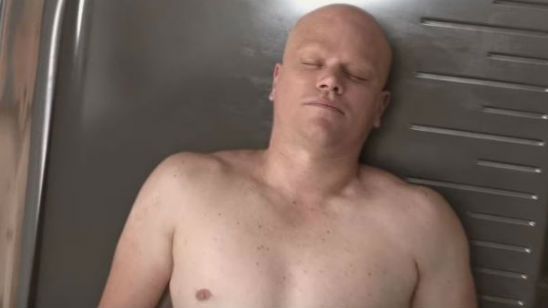 'Una vida a lo grande': Matt Damon te enseña lo bueno y lo malo de ser pequeño en el nuevo tráiler en español  noticias imagen