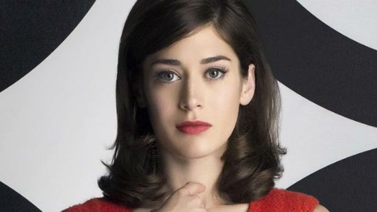 'Gambito': Lizzy Caplan, en conversaciones para unirse a la película noticias imagen