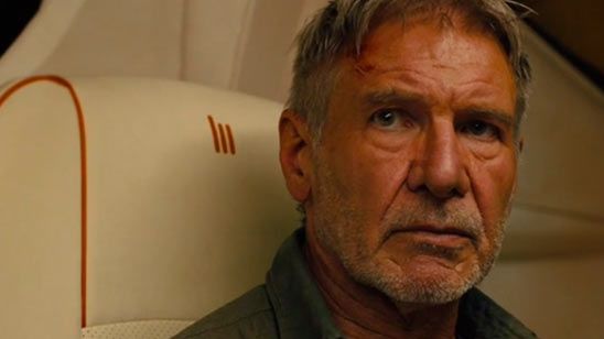 Harrison Ford ayuda a una mujer que había tenido un accidente de coche noticias imagen