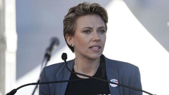 Scarlett Johansson critica a James Franco en su discurso durante la Women's March 