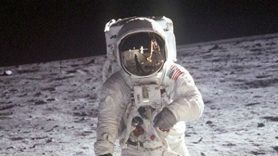 Richard Linklater viaja a la luna en su próxima película  noticias imagen