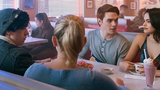 'Riverdale': Los actores hablan sobre un trágico final para la segunda temporada noticias imagen