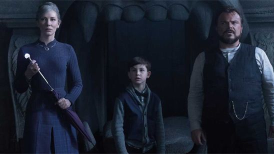 'La casa del reloj en la pared': Cate Blanchett revienta calabazas en el nuevo tráiler en castellano noticias imagen