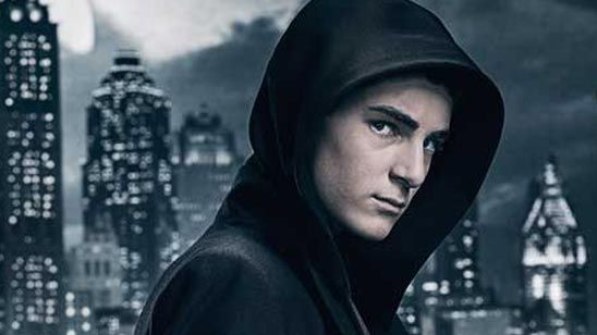 'Gotham' mencionará literalmente a Batman en su quinta temporada noticias imagen