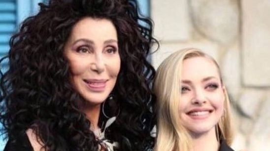 Fans inician una campaña para que Cher y Amanda Seyfried protagonicen la nueva película de 'Enredados' noticias imagen
