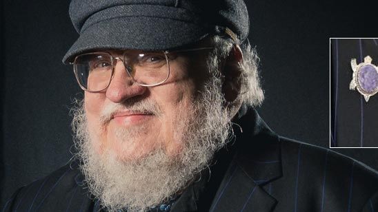 Emmys 2018: ¿Qué significa el pin del autor de 'Juego de Tronos'? noticias imagen