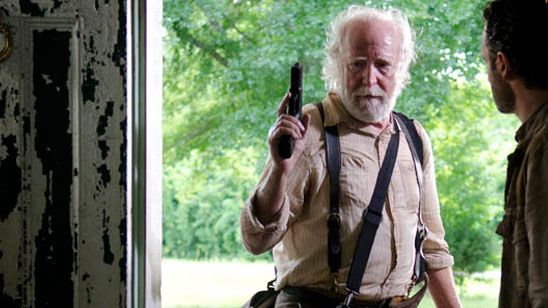 'The Walking Dead' homenajea a Scott Wilson (Hershel) tras su fallecimiento  noticias imagen