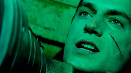 'Batman v Superman': Zack Snyder explica el supuesto agujero de guion de la escena de "Marta" noticias imagen