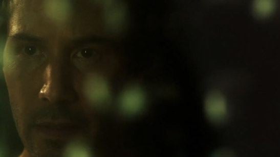 Keanu Reeves clona a su familia en el nuevo tráiler de 'Replicas'