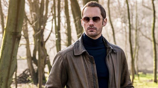Alexander Skarsgård trabaja tanto que no necesita tener casa noticias imagen