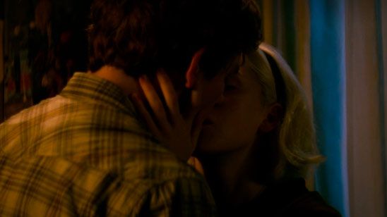 La Navidad de Harvey en 'Las escalofriantes aventuras de Sabrina' va a ser muy triste noticias imagen