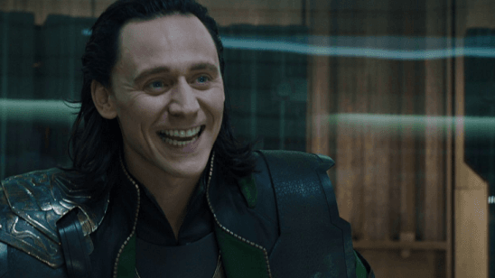 'Vengadores: Endgame': Sebastian Stan vive rodeado de fotos de Tom Hiddleston noticias imagen