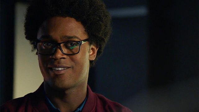 Echo Kellum, Curtis, abandona 'Arrow'  noticias imagen