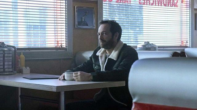 'Riverdale' paraliza su producción tras la muerte de Luke Perry noticias imagen