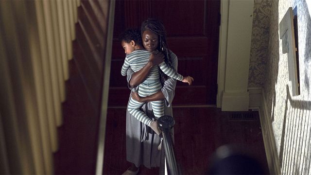 'The Walking Dead' mostrará a Michonne embarazada en 'Scars' (9x14) noticias imagen