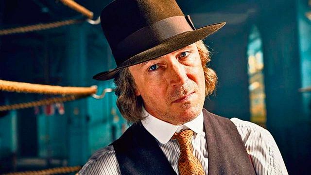 Primer vistazo a Aidan Gillen en la temporada 5 de 'Peaky Blinders' noticias imagen