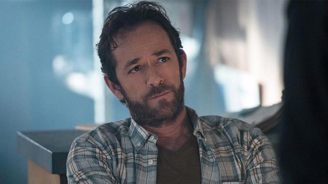 Así se ha despedido 'Riverdale' de Fred Andrews, el personaje que interpretaba Luke Perry noticias imagen