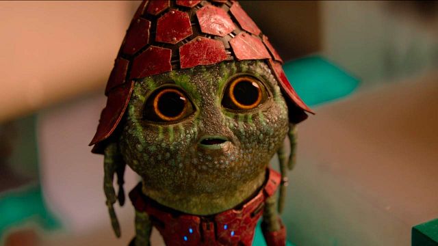 'Men in Black: International': Chris Hemsworth y Tessa Thompson conocen al adorable Peoncín en esta escena en EXCLUSIVA  noticias imagen