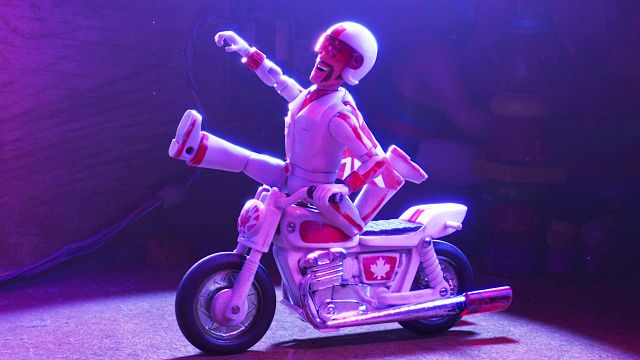 Descubre al personaje de Keanu Reeves en el nuevo clip de 'Toy Story 4' noticias imagen