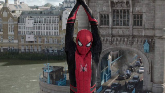 El campo de tulipanes de 'Spider-Man: Lejos de casa' está hecho con efectos especiales y estas fotos del antes y después lo desmuestran