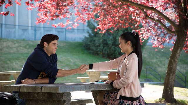 Noah Centineo termina de rodar como Peter Kavinsky y se despide de 'A todos los chicos de los que me enamoré' noticias imagen