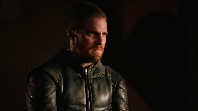 Stephen Amell, la estrella de 'Arrow', protagonizará 'Heels', un drama sobre el mundo de la lucha libre para Starz noticias imagen