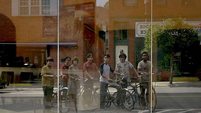 Andy Muschietti: "It' es una especie de carta de amor a la infancia que igual no aprecias mucho si eres joven" noticias imagen