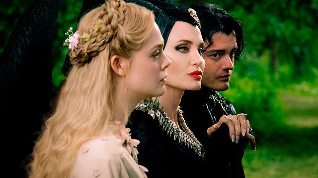 'Maléfica: Maestra del mal': Elle Fanning revela que Angelina Jolie quiere una película de Disney con todos los villanos juntos noticias imagen