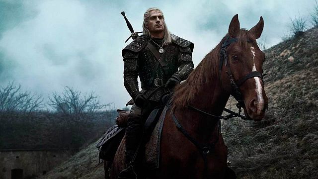 Orgías, bañeras y criaturas reales: Lo que sabemos de 'The Witcher' noticias imagen