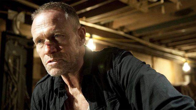 Michael Rooker sospecha que la muerte de Merle Dixon en 'The Walking Dead' es culpa de la "tacañería" de AMC noticias imagen