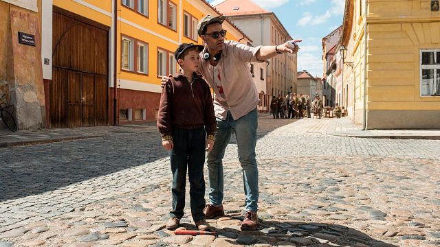 'Jojo Rabbit': Taika Waititi prohibió el uso de teléfonos durante el rodaje noticias imagen