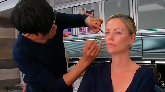 'El escándalo (Bombshell)': Así fue la transformación ganadora de un Oscar de Charlize Theron en Megyn Kelly  noticias imagen