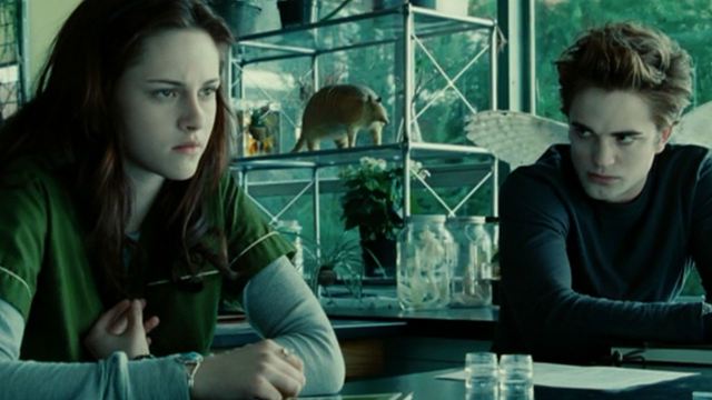 Deja que Edward Cullen y Bella te enseñen en 'Crepúsculo' todo sobre el distanciamiento social