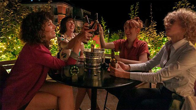 'Valeria': Tráiler y fecha de estreno de la serie basada en las novelas de Elísabet Benavent noticias imagen