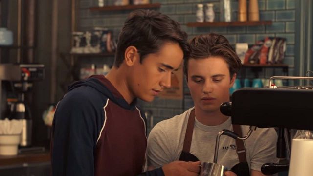 'Con amor, Victor': Volverás a enamorarte de su historia en el primer tráiler de la serie noticias imagen