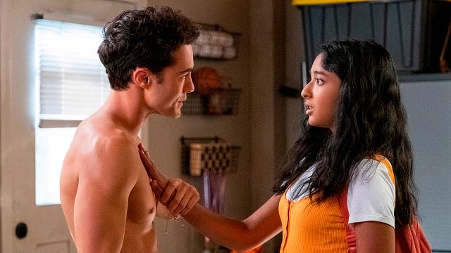 Mindy Kaling explica que 'Yo Nunca' no ha sido nominada a los Emmys 2020 por ser demasiado “éxotica” para los votantes noticias imagen