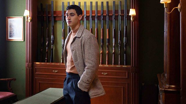 'Alguien tiene que morir', la asombrosa miniserie de Manolo Caro ('La casa de las flores') se estrena hoy en Netflix noticias imagen