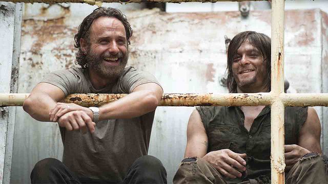 'The Walking Dead' planea una comedia dentro de la franquicia zombi noticias imagen