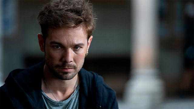 Carlos Cuevas de 'Merlí: Sapere Aude': “Esta temporada es una lucha brutal contra el estigma del VIH y un intento de normalizarlo” noticias imagen