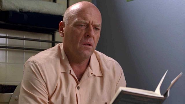 'Breaking Bad' eliminó la primera escena de Hank Schrader, pero Dean Norris nos la regala por su 'cumple' noticias imagen