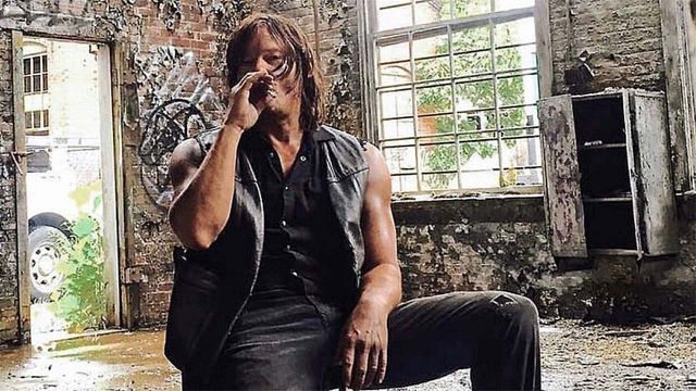 La adorable costumbre de Norman Reedus que demuestra que es el mejor compañero noticias imagen
