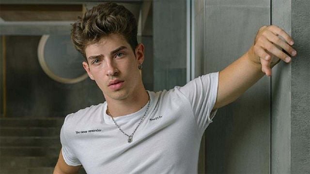 Manu Ríos enseña su camerino para la temporada 5 de 'Élite' en TikTok noticias imagen